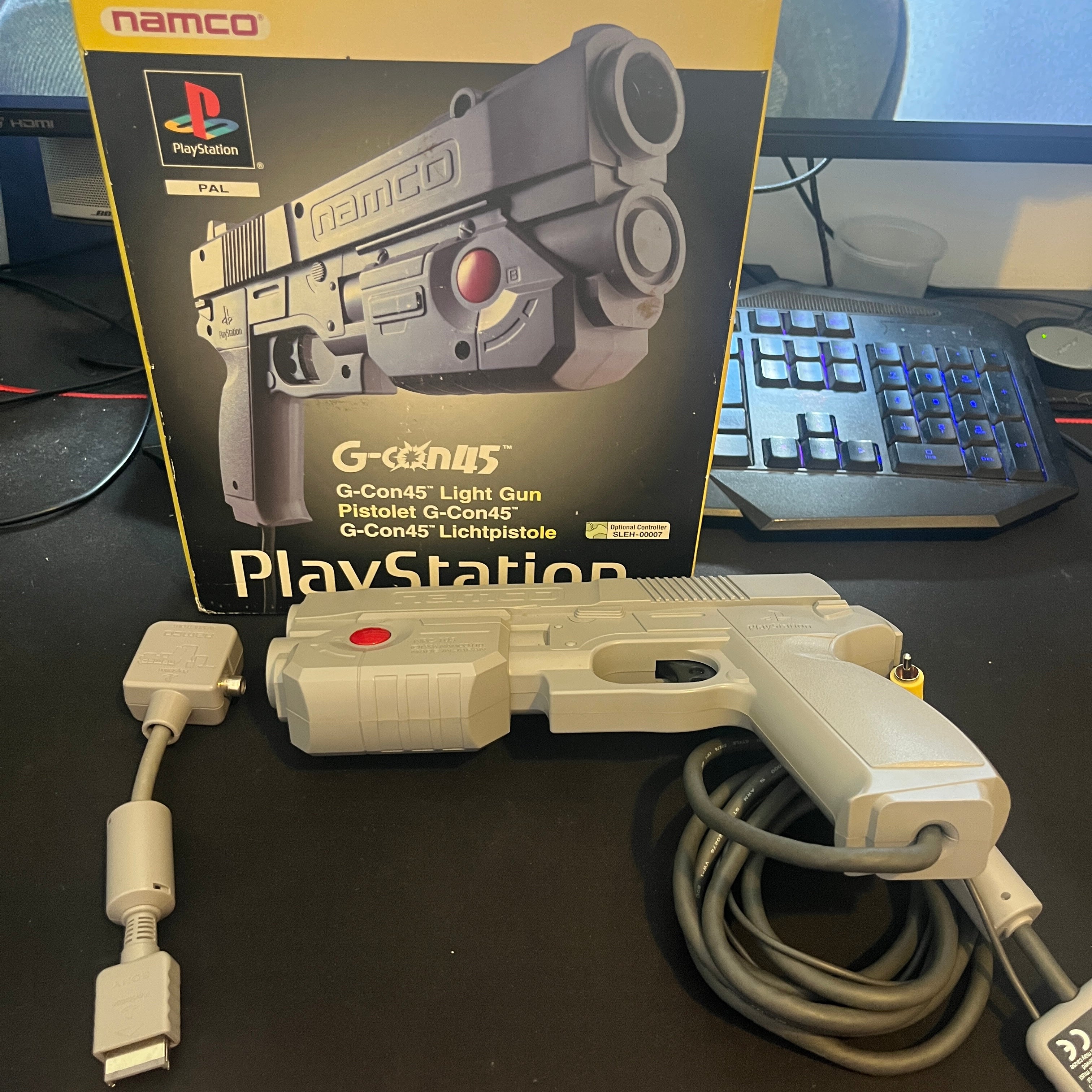 G-Con45 light gun ps1 accessory boxed G-Con45 light gun ps1 accessory boxed